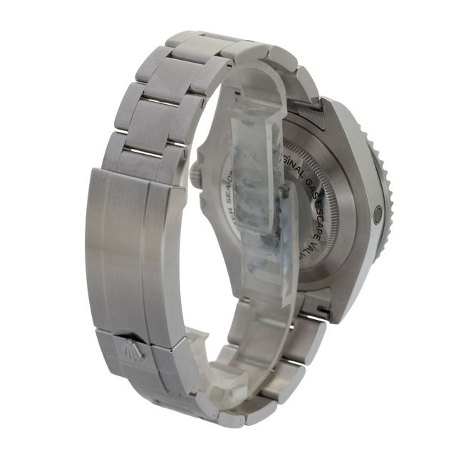 Rolex Sea-Dweller 126600 Image 3